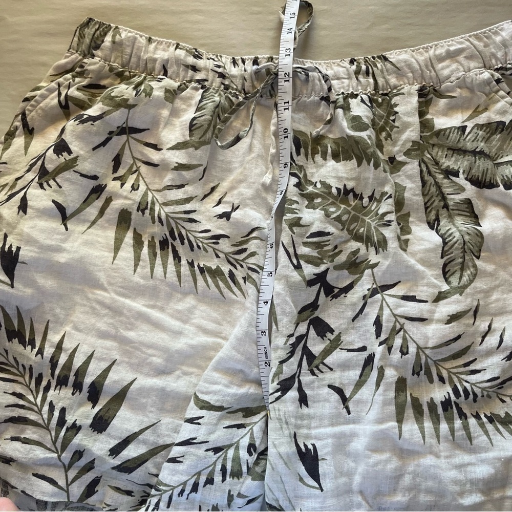 C&C California 100% Linen Green and White Leaf Print Women's Shorts Tropical - Picture 8 of 9